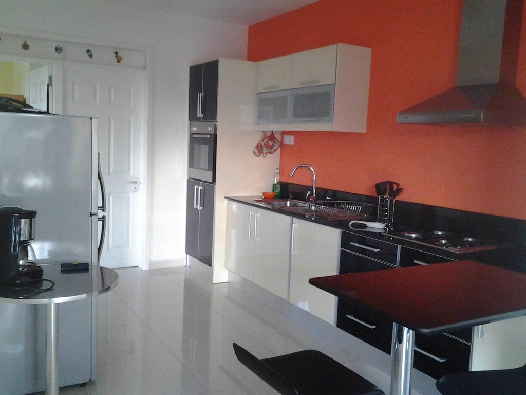 Twins Apartments Flic en Flac Ruang foto