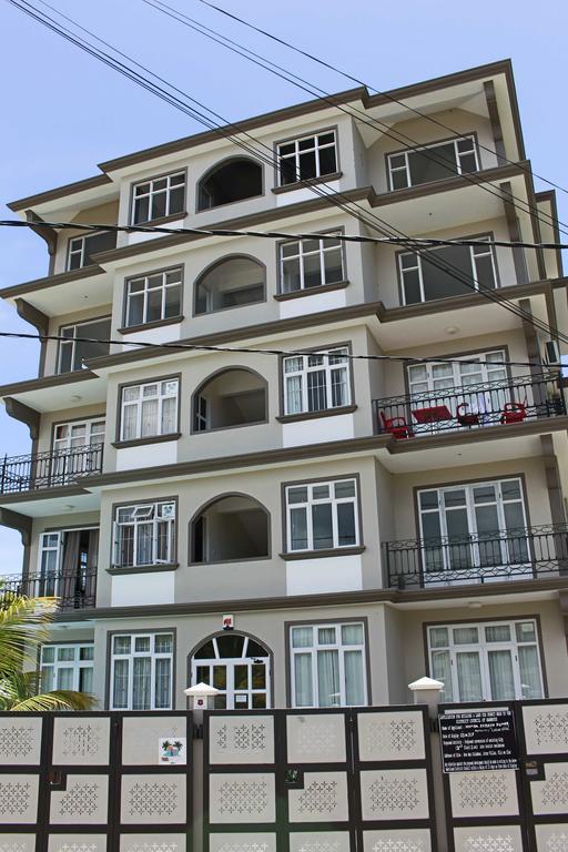 Twins Apartments Flic en Flac Ruang foto